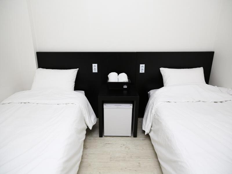 Korea Guesthouse Gumi Екстер'єр фото